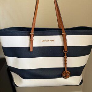 Michael Kors Large Tote and Wallet